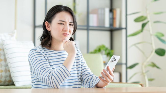 Ciri Kepribadian Orang yang Setop Posting di Media Sosial Tapi Masih Aktif Cek Tiap Hari